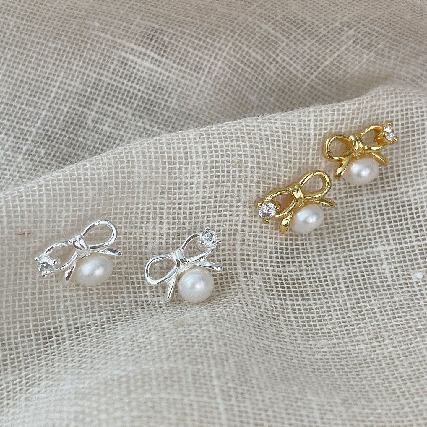 S925 Sterling Silver Micro-Paved Zircon Pearl Bow Stud Earrings