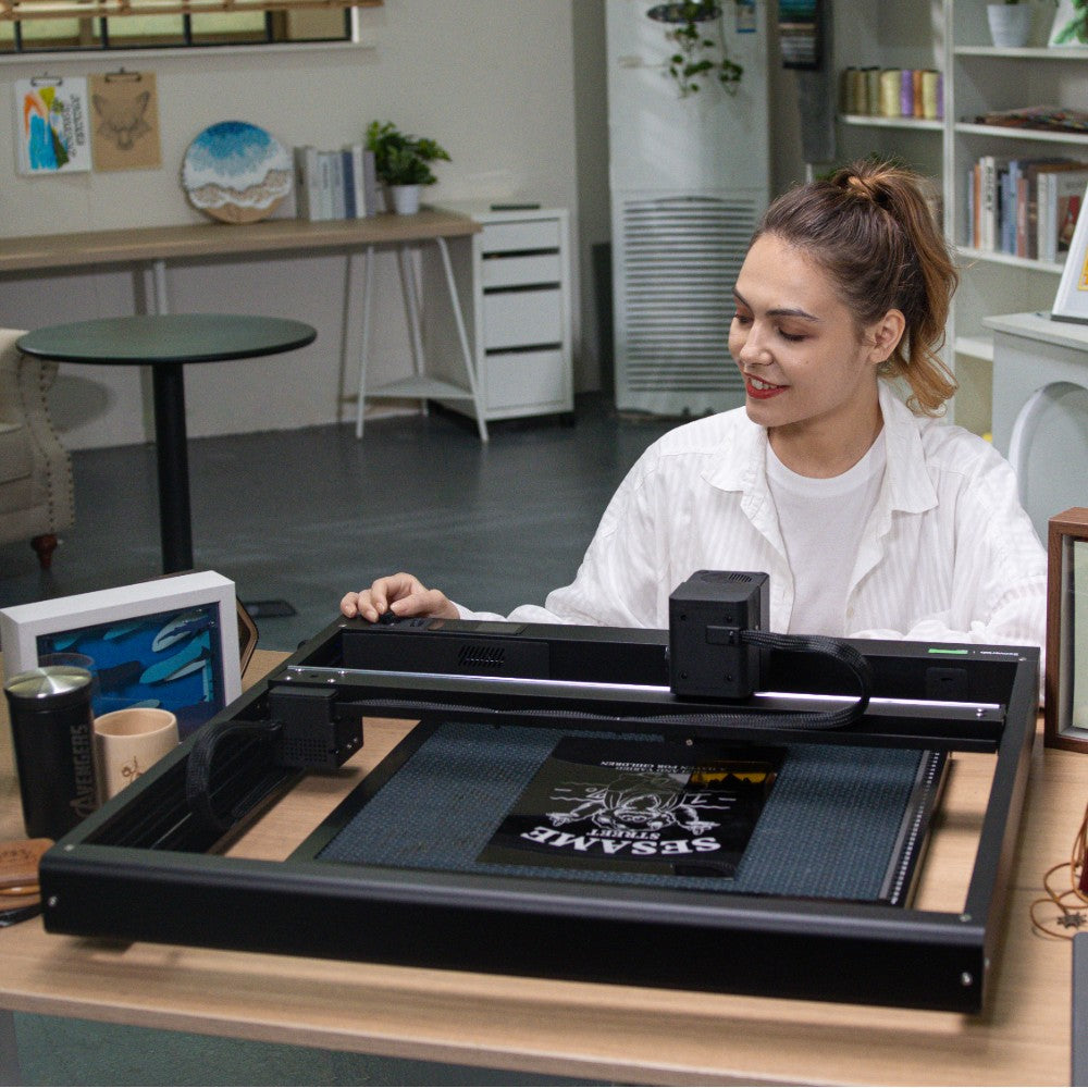 Large-area laser engraving, cutting and painting Davcarve L1 Deluxe Kit